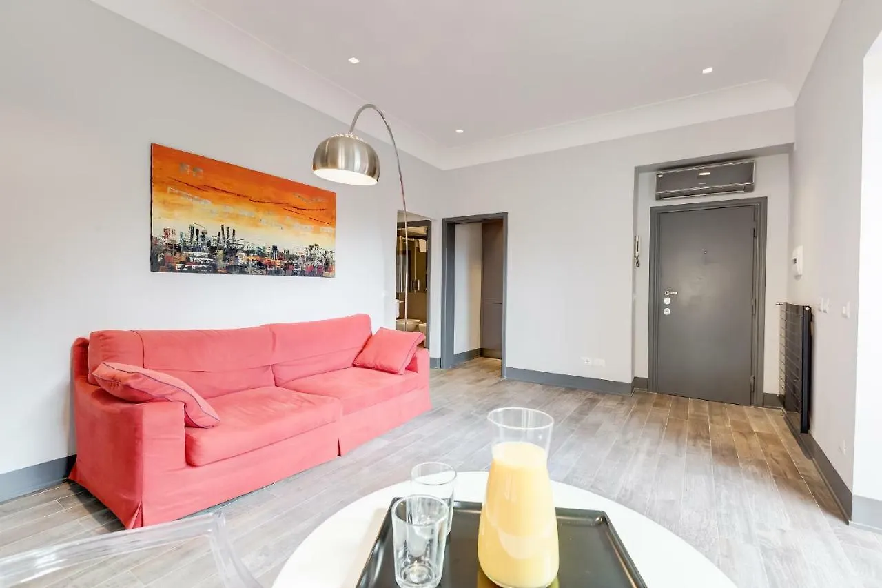 Trevi Area Penthouse Apartment Rome Italy